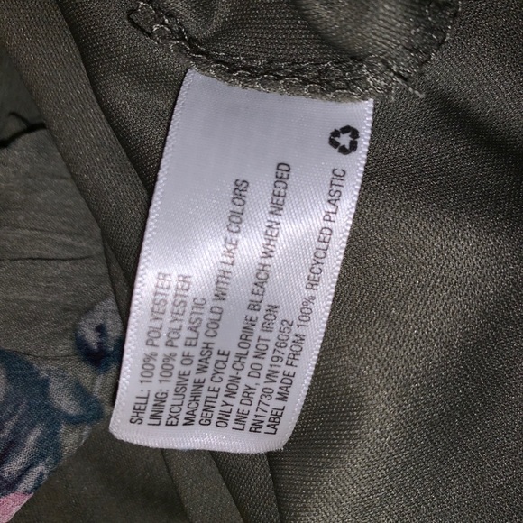 Cute fit & flare dress - Picture 6 of 6